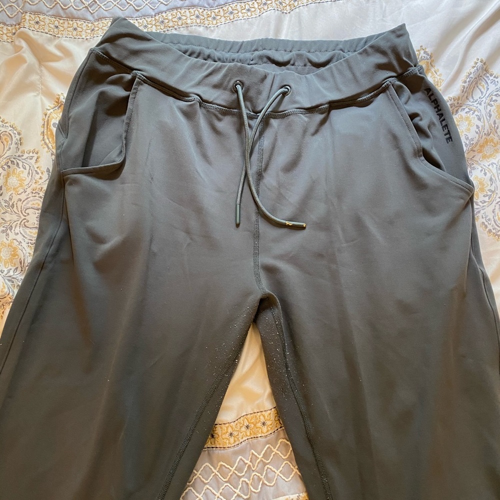 Alphalete Joggers